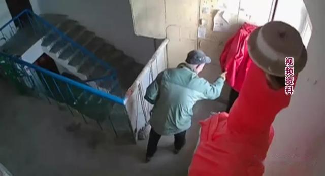 水库 吉林一六旬老人为泄愤，居民楼内四次纵火