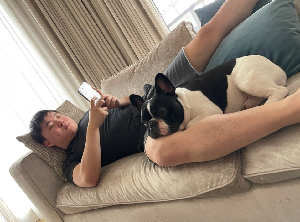 letme|继姿态被喷后，Letme也引争议：月收入三万，你在上海一定是小丑