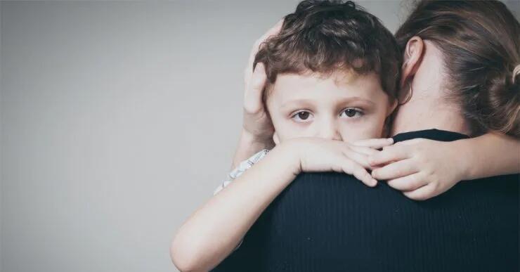 旧海拾荒|不是你不值得爱，而是这6 类父母没能力爱人