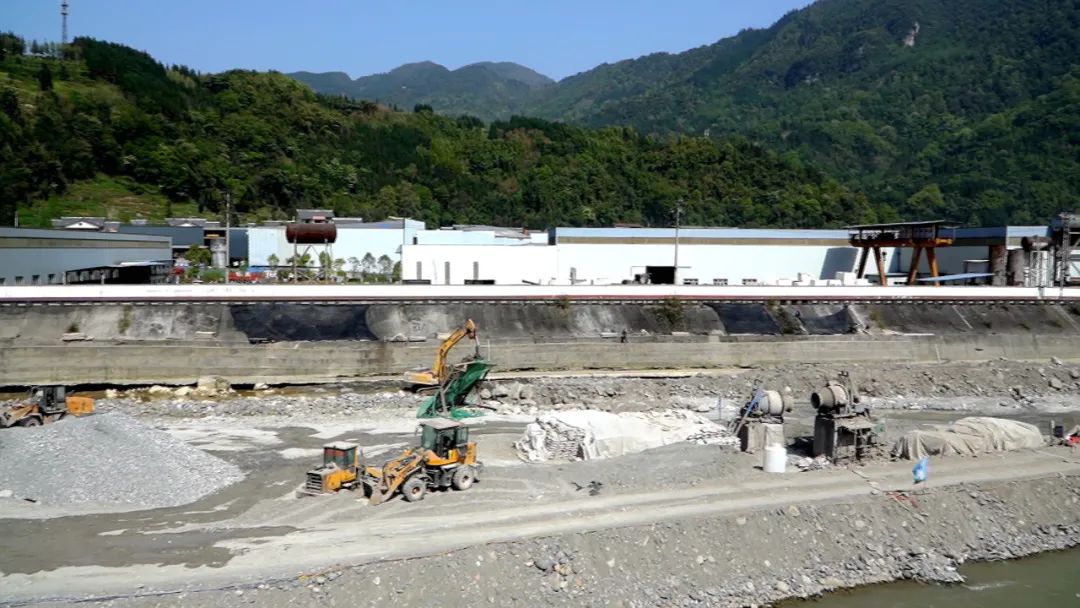 宝兴县广播电视台 抓住有利时机，高质量推进水利建设发展