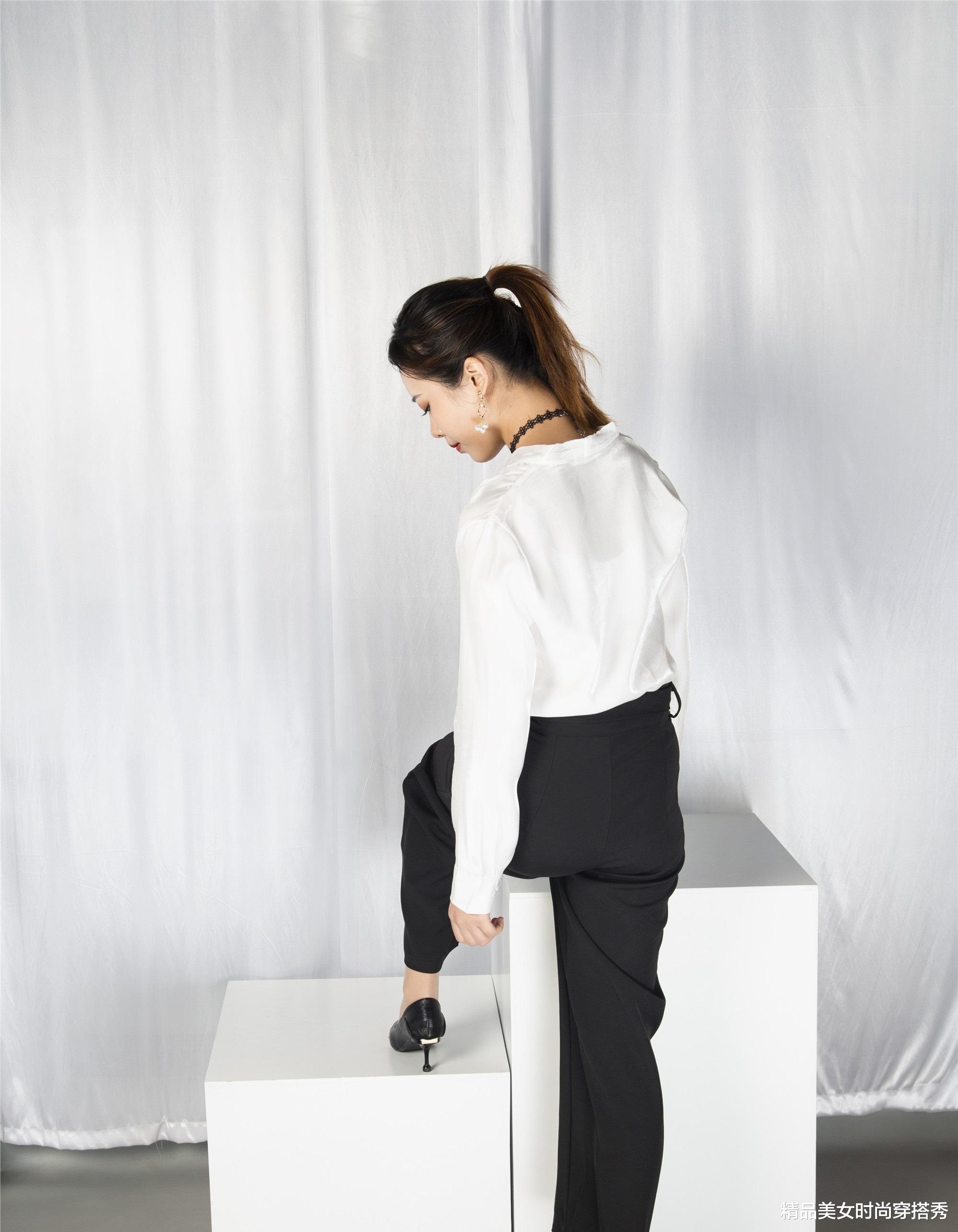 |简约中带点个性，让你的职场穿搭与众不同