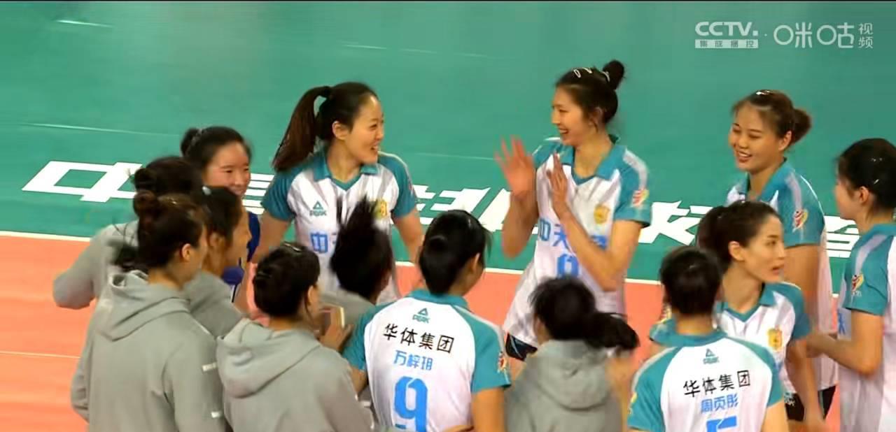 江苏女排|青春风暴刮起飓风！00后小将碾压30+阿姨，女排的未来由她们主宰！