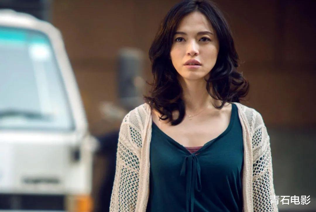 电影|中国票房最高的10位女星：杨幂第7，第1名成多数明星的天花板