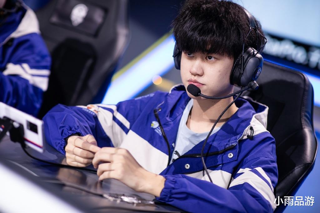 estar|最佳一阵eStar仅三人入选,坦然被通天边路“偷家”,易峥太冤了