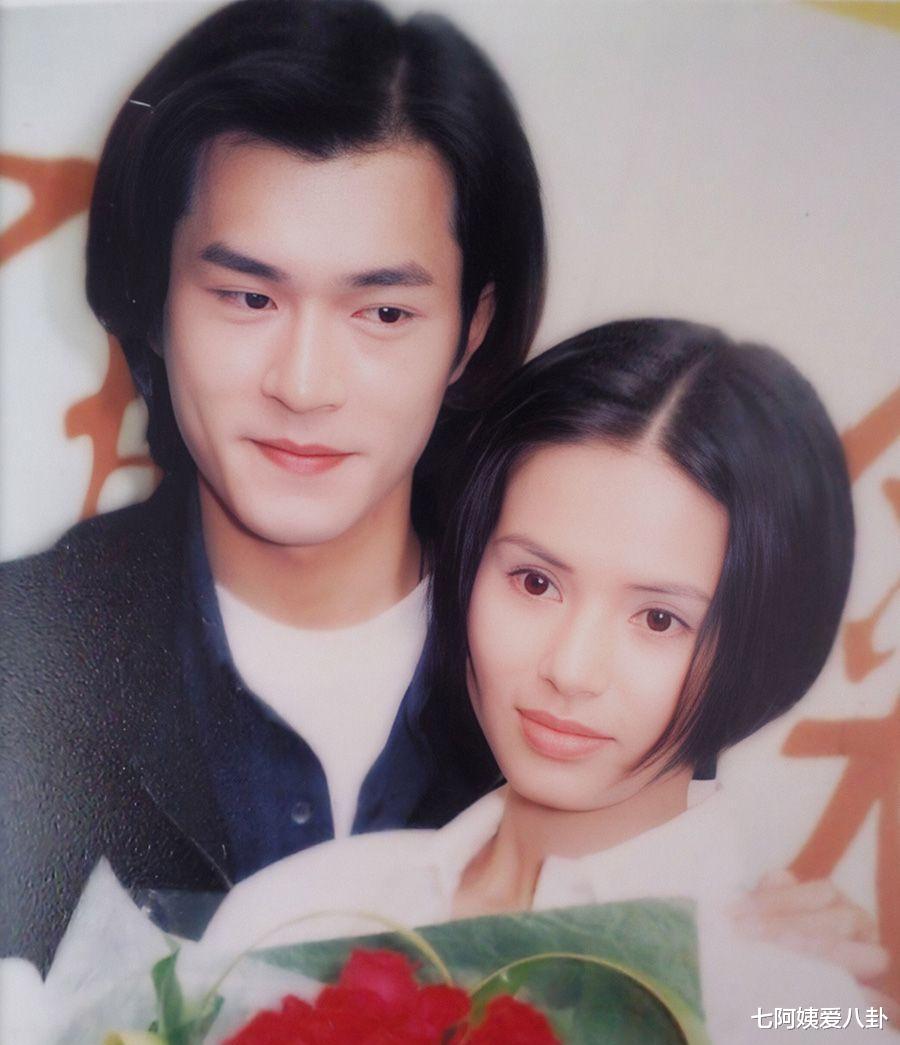 贾乃亮|离婚的贾乃亮、生子的王子文：揭开了娱乐圈的两点乱象