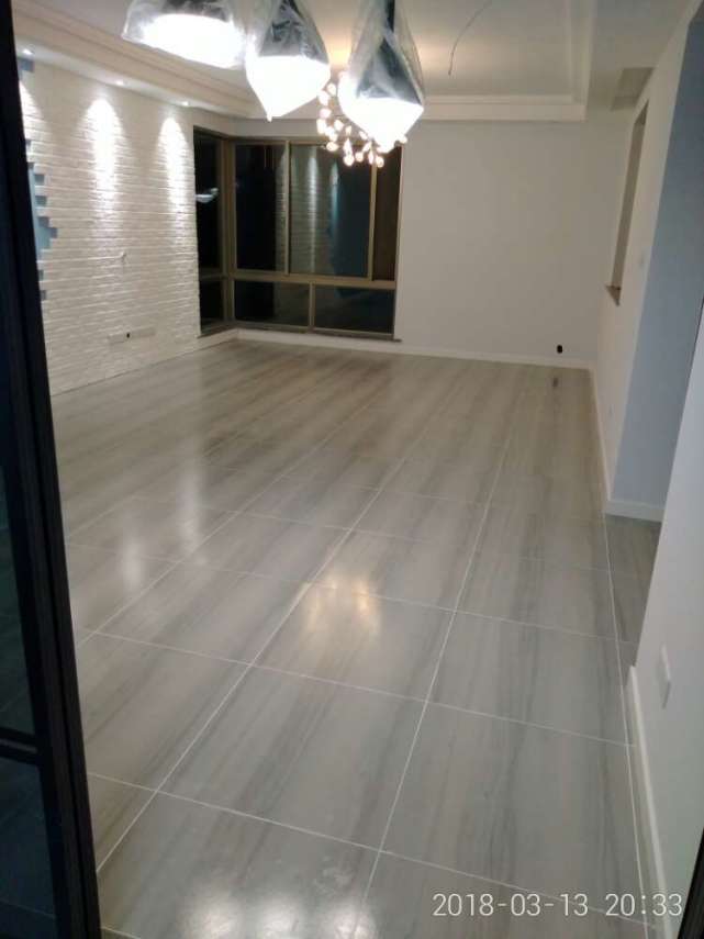 保洁完上家具美翻了，业主群晒照得到一致好评，客餐厅真有品位！