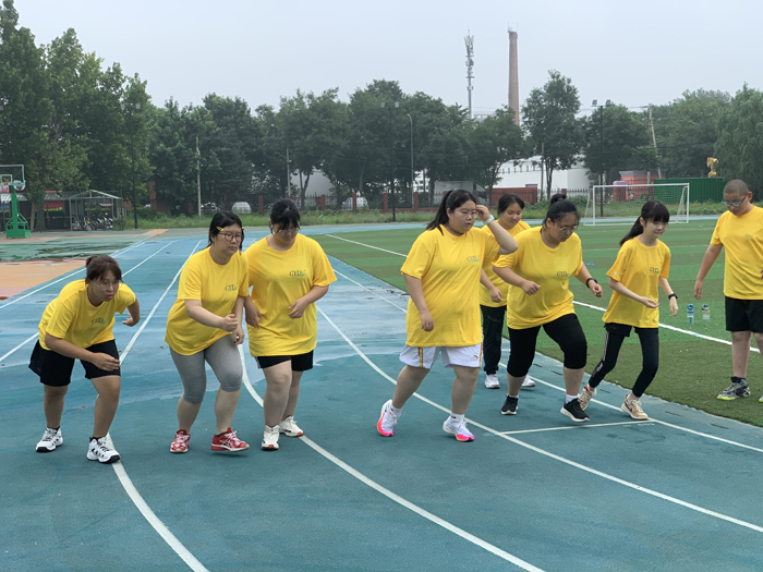 芥兰 青少年可以参加暑期的减肥夏令营吗？