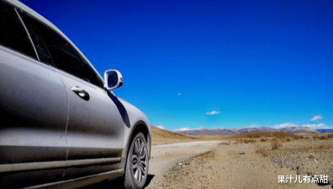 自驾游到“无人区”时,为啥不能在车里过夜?听听过来人的建议