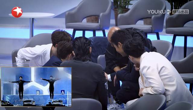 追光吧|《追光吧》开播！哥哥们集体反内卷拒加班：盼睡饱睡好十点前收工