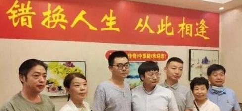 巴渝风景线 错换人生案择期开庭：从隔空喊话到对薄公堂，许敏杜新枝如何交恶