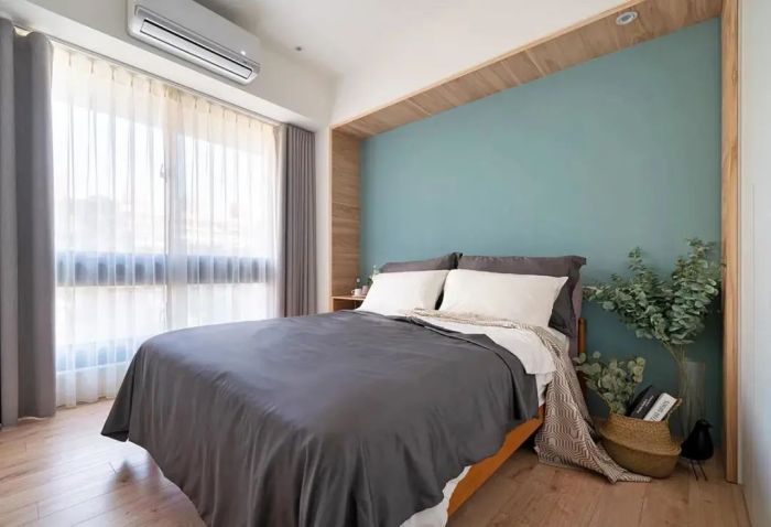 |70㎡三口之家，把“孔雀蓝”玩到了极致