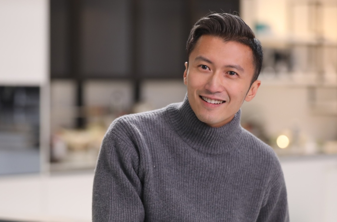 谢贤|谢贤曾说他十几年都没有坐过二手车，晚年却一直背负着“卖子求财”的名号