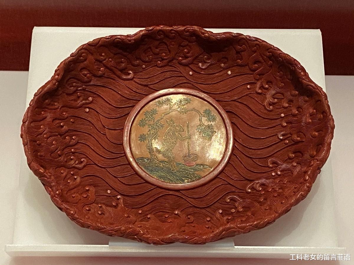 鼻烟壶|朱艳华绮：大富之家