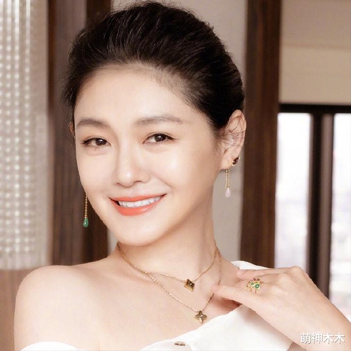 大S|大S祝福前夫自曝心态很平静，疑似婚姻压抑已久，公布前大吃大喝