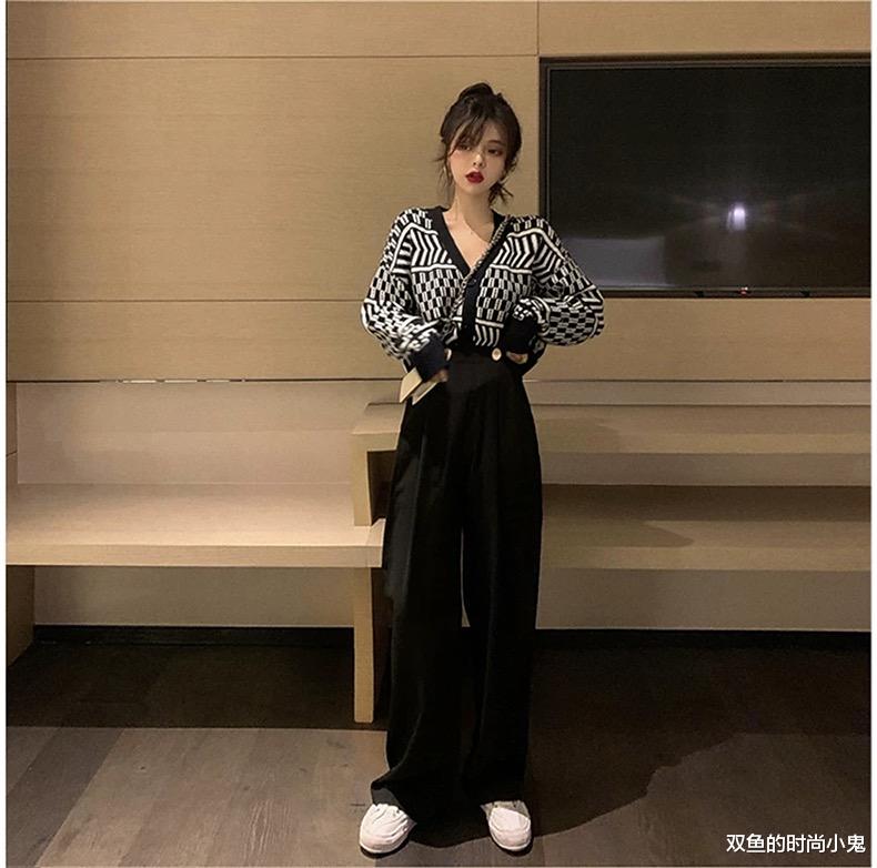 双鱼的时尚小鬼|秋季穿搭，小个子穿搭，休闲简约，显高显瘦，温柔韩系平价穿搭