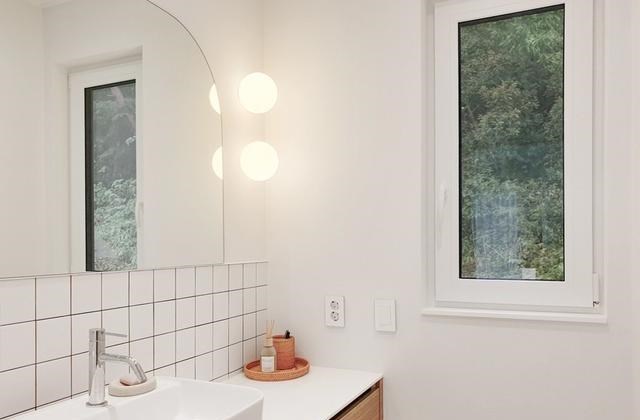 |想通了,回家翻新99㎡自建房,门前有院屋后有山,比在城里住快活