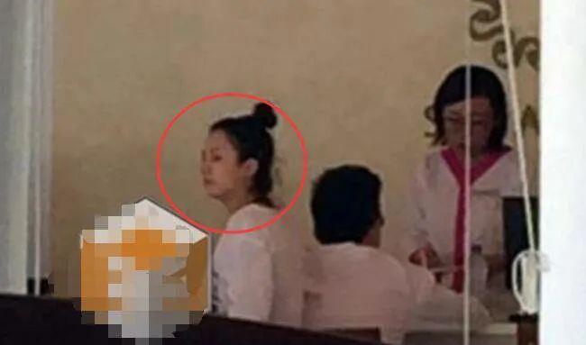 赵丽颖|赵丽颖奋斗史：冯小刚是伯乐，于正是贵人，与6个男人有过故事