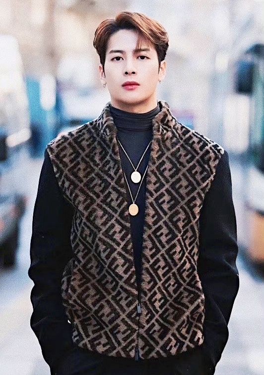 黎耀祥|57岁香港视帝被台媒曝晚年凄凉靠摆地摊维生，本人亲自回应：你懂得