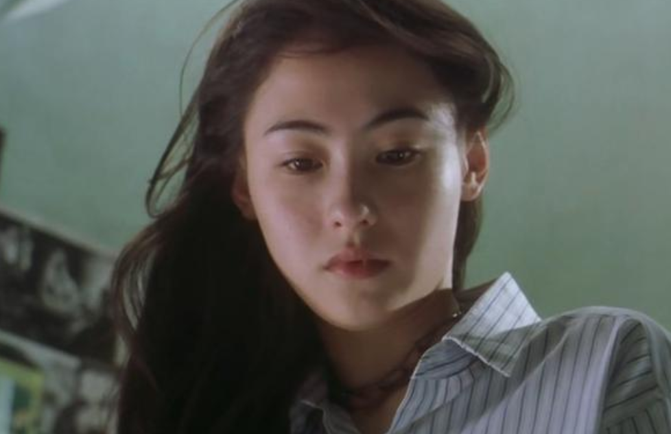 陈冠希|曾与谢霆锋一见钟情,陈冠希为追她戒烟,网友:还好你都没答应