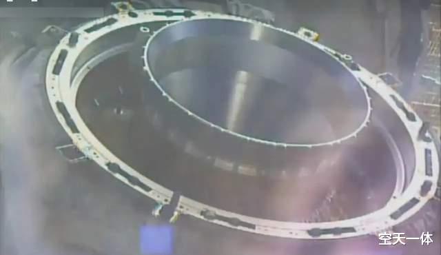  找到证据了！加拿大2号机械臂确实可以爬行，不只我们有这个功能