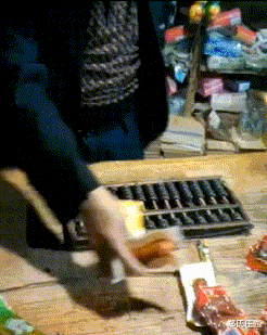 酒店卫生间开始有这种椅子了？这是用来干什么的？