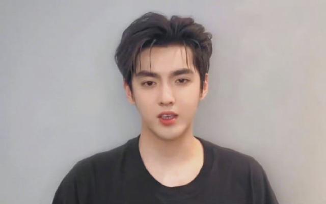 天亮了|吴亦凡涉嫌强奸罪被刑拘：他终于把自己给送进去了，彻底凉凉