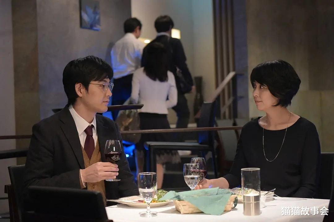 凤凰男|你妈伺候月子吧，我陪我妈起旅游，回来后，凤凰男痛哭