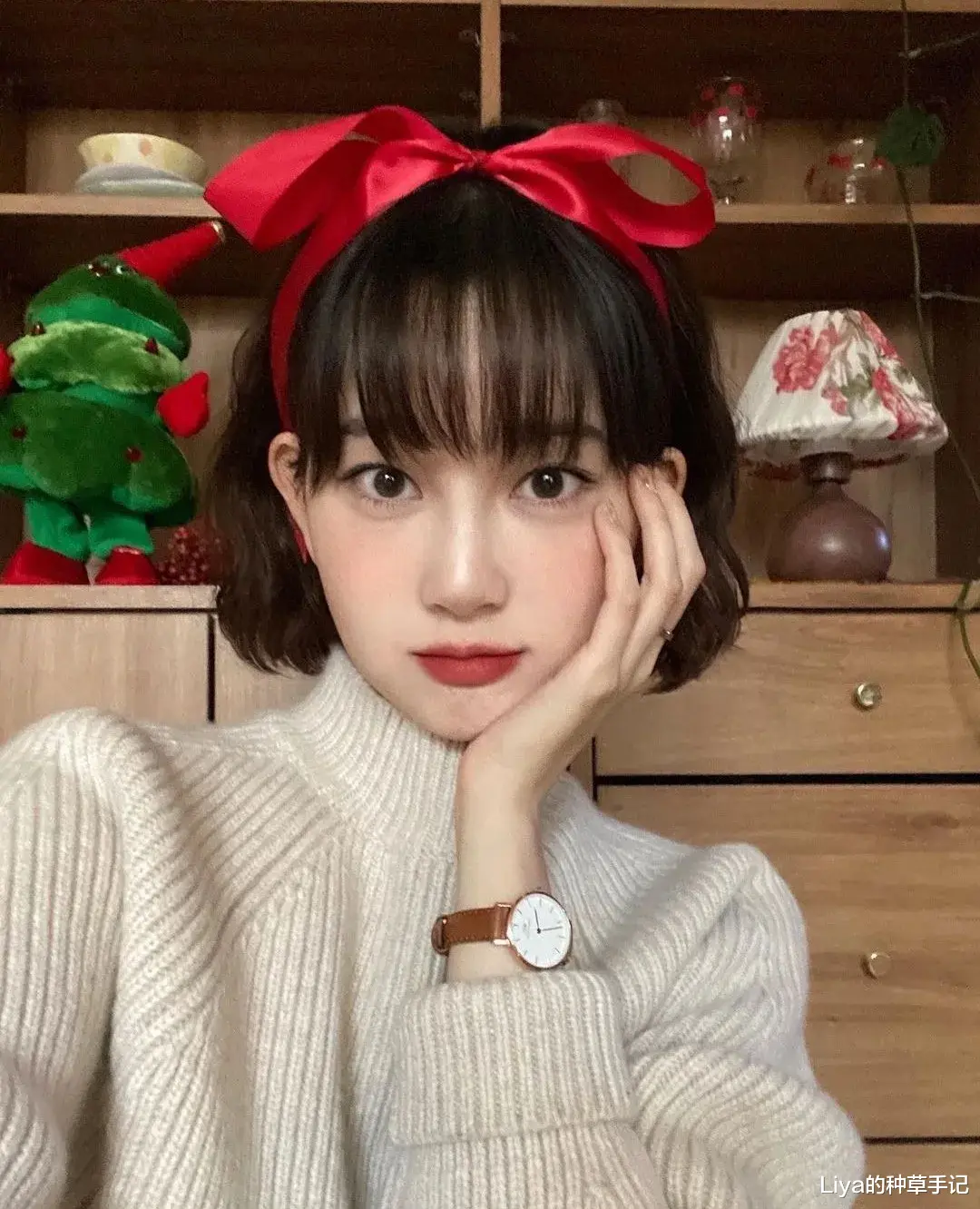 陈乔恩 “ 羊毛卷 ”过时了？“ 仙女烫 ”才是高级又减龄！