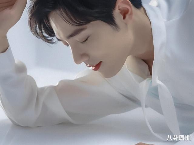 魏晨|肖战上星剧，刘浩存犹豫，周深点外卖，白敬亭和魏晨，杨超越节约