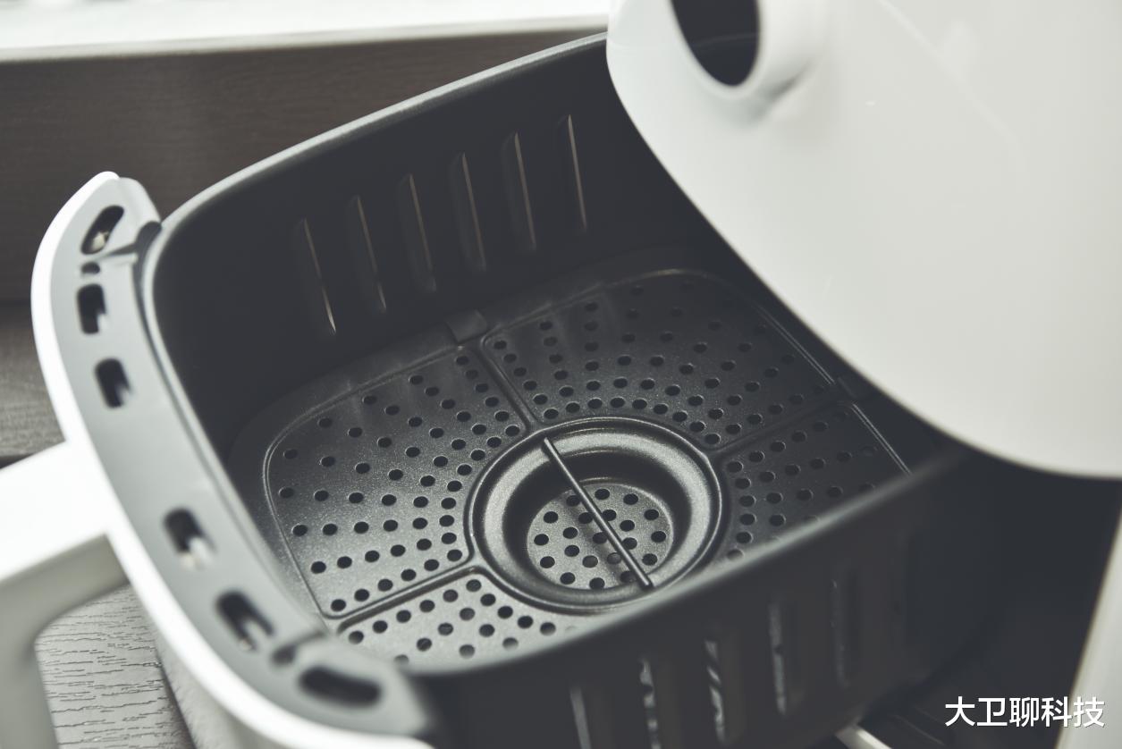 喜欢油炸食物又怕长胖?米家空气炸锅在手,无油也能轻松制作炸货