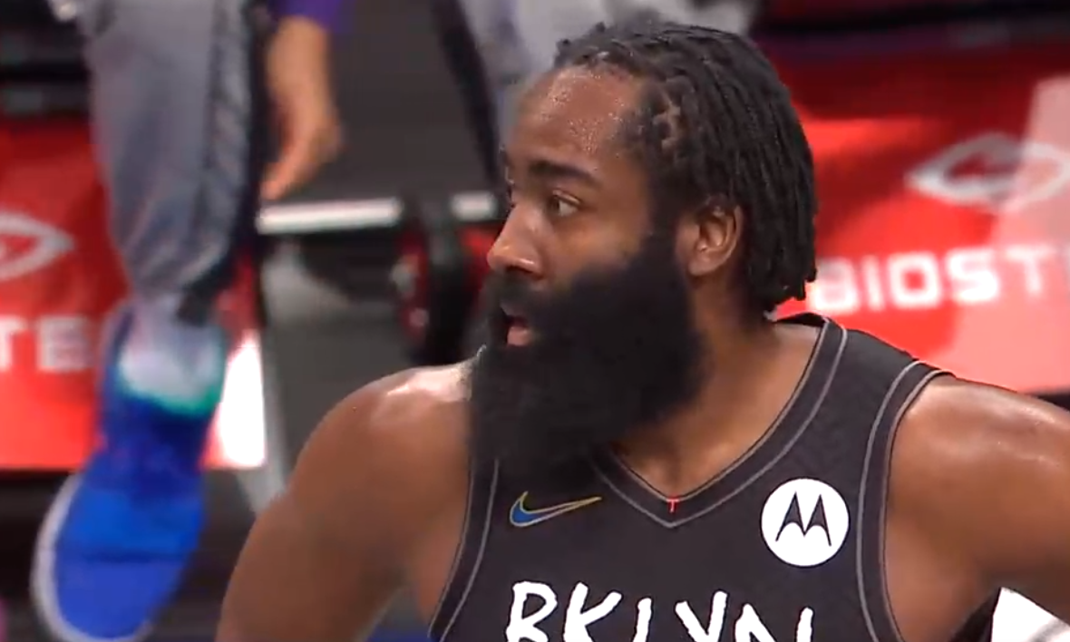 詹姆斯·哈登|三人20+豪取7連勝！哈登轟29分11板14助，奇兵29分驚艷：末節(jié)1分鐘8分！