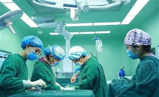 浙江省|浙江首位变性人雷晓晨：与丈夫坦诚相待，婚后第二年当上“母亲”