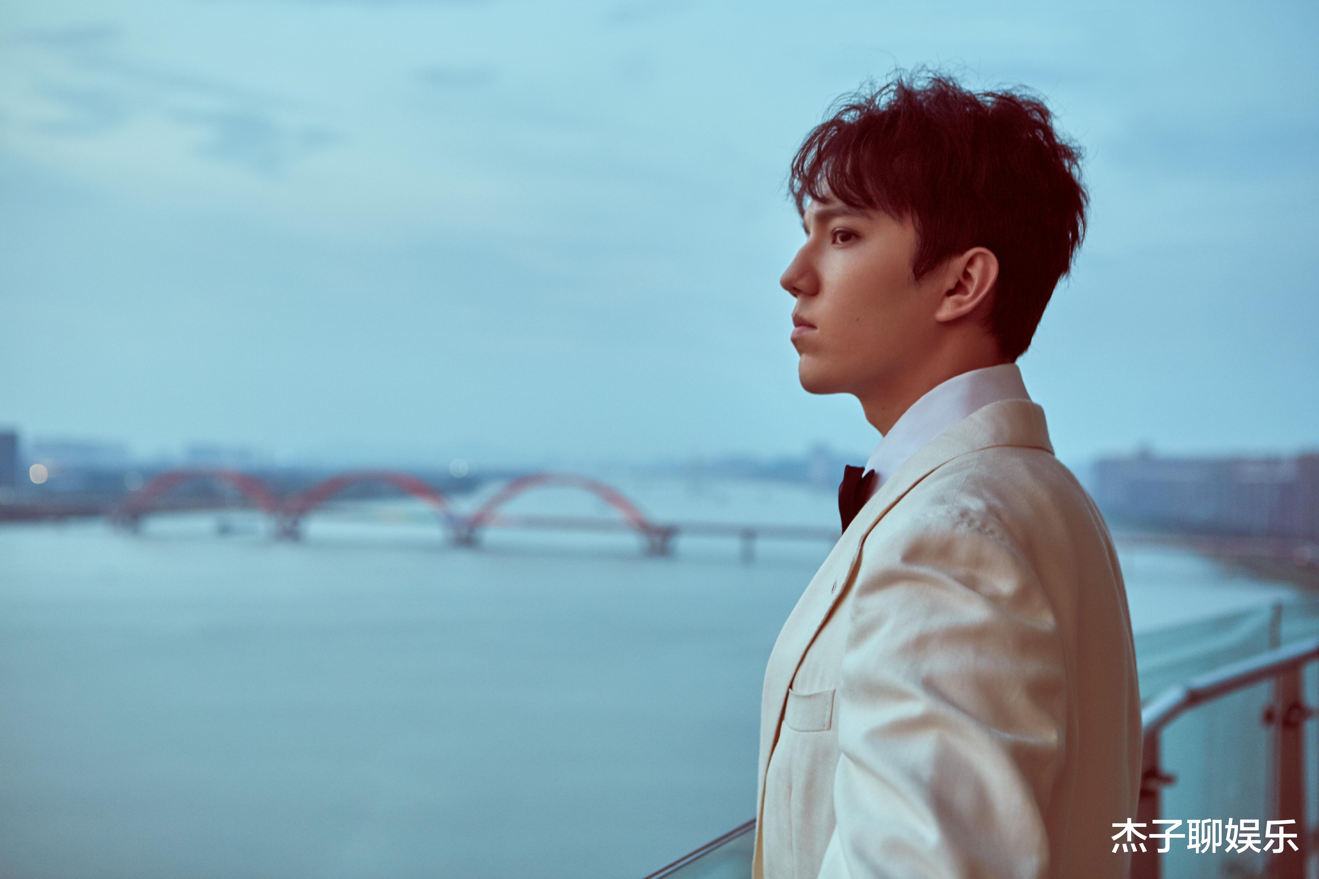 杨紫|迪玛希签约公司的5年：资源差，生活没保障！解约的何止他一人？