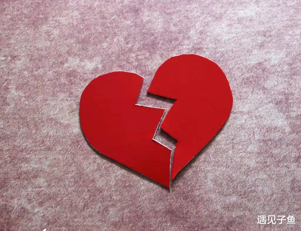 遇见子鱼|男子七夕节偶遇妻子和情人逛商场,大喊:不晓得这是谁的媳妇吗