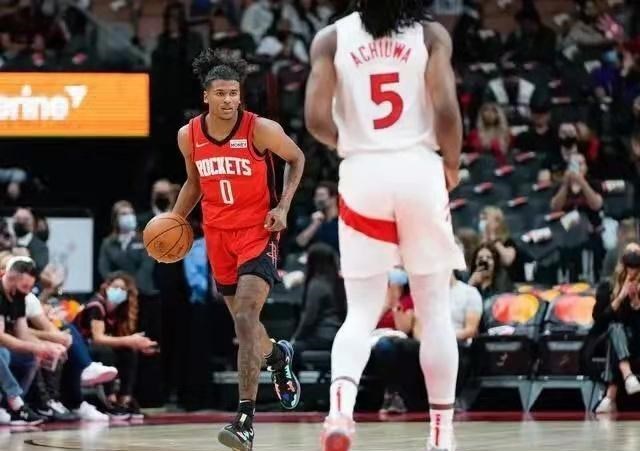 宓孤林|猛龙大胜火箭！4号秀完爆杰伦格林，泰斯5投4分，火箭该重用申京