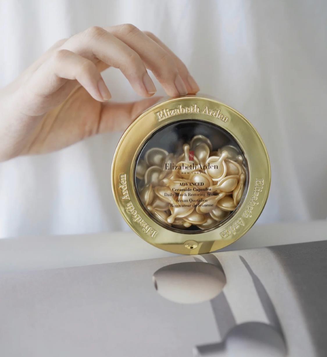 补水 秋冬皮肤干燥？别着急补水，教你一招，皮肤滋润更细腻