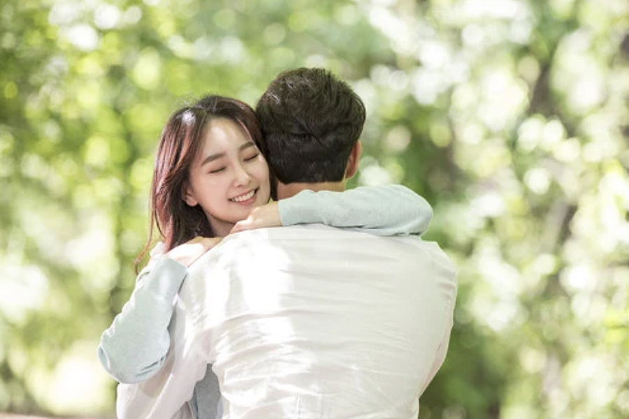 智也说教|爱的第五种语言、触摸的力量