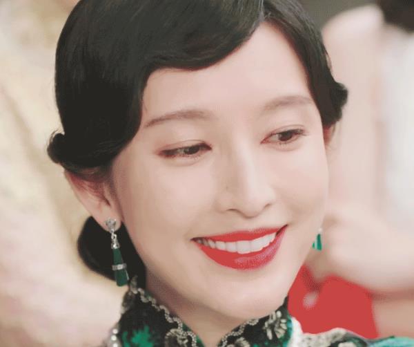 张俪|出道14年都没红，还整过容，如今37岁的张俪凭借《风起洛阳》火了