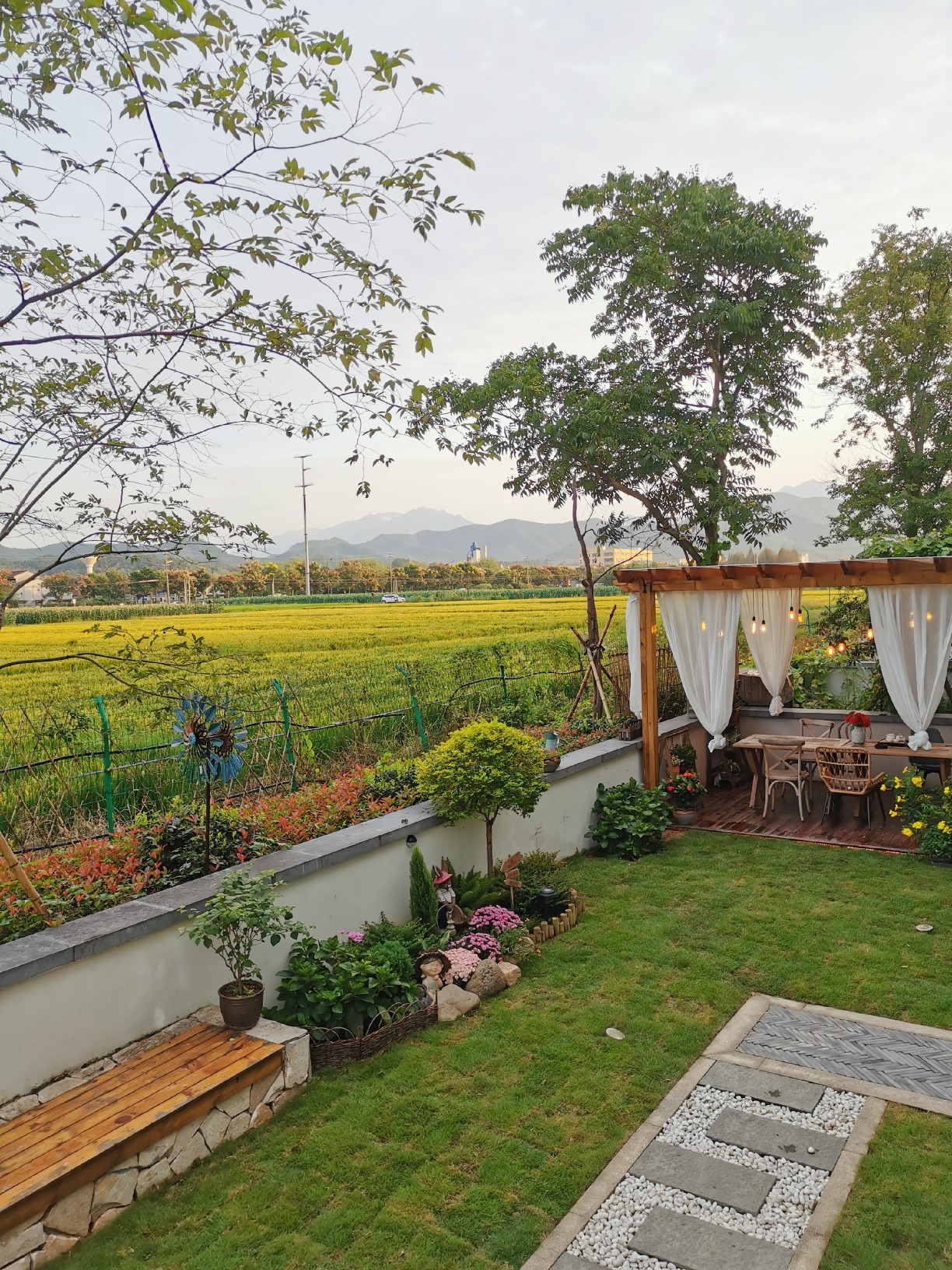 |80㎡最美乡村别墅小院，全由自己亲手布置设计，超有成就感