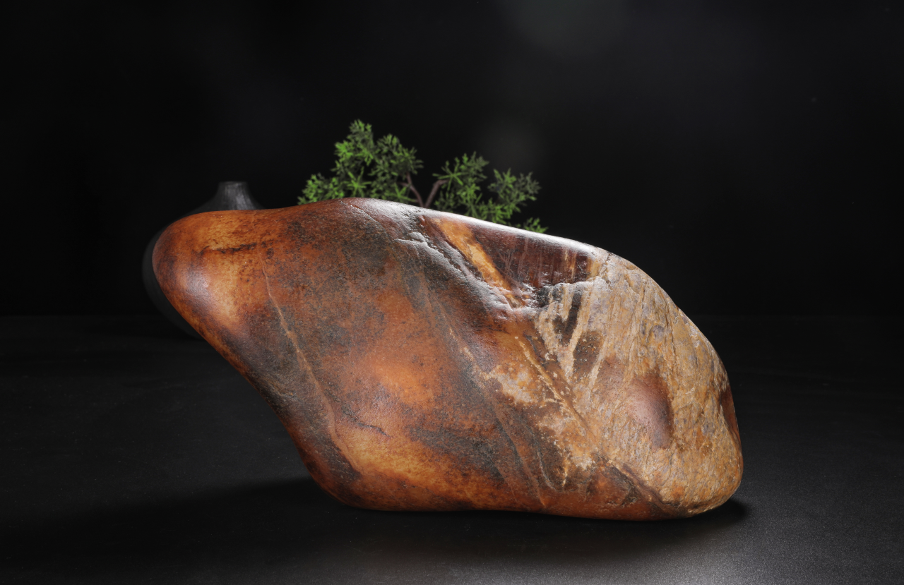 雕刻|籽料原石与雕刻后的籽料，哪个更具体有收藏价值