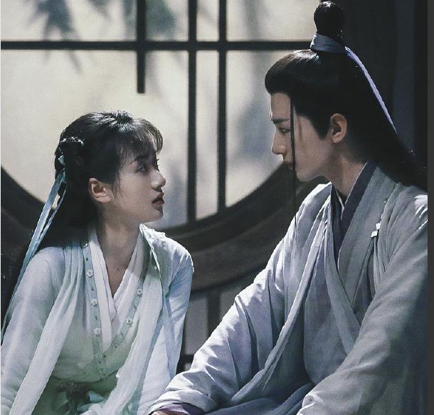 琉璃|给足牌面！《琉璃》首登一线卫视黄金档，成毅袁冰妍坐收“实绩”