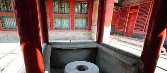 中年女同学的自救|慈禧逃亡时,将无数稀世珍宝投在故宫水井中,为何没人前去打捞