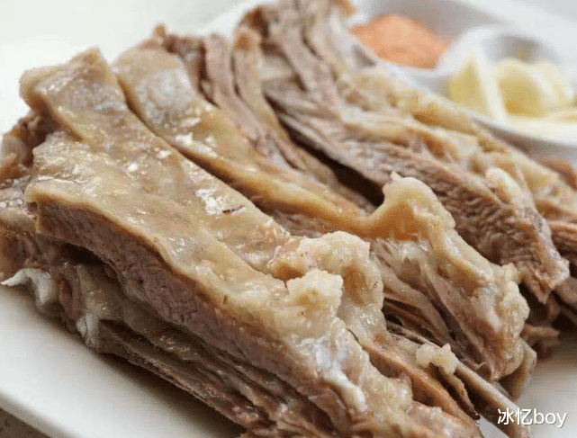 羊肉|羊肉是痛风的“发物”?提醒:尿酸高的人,这2物也不能多吃