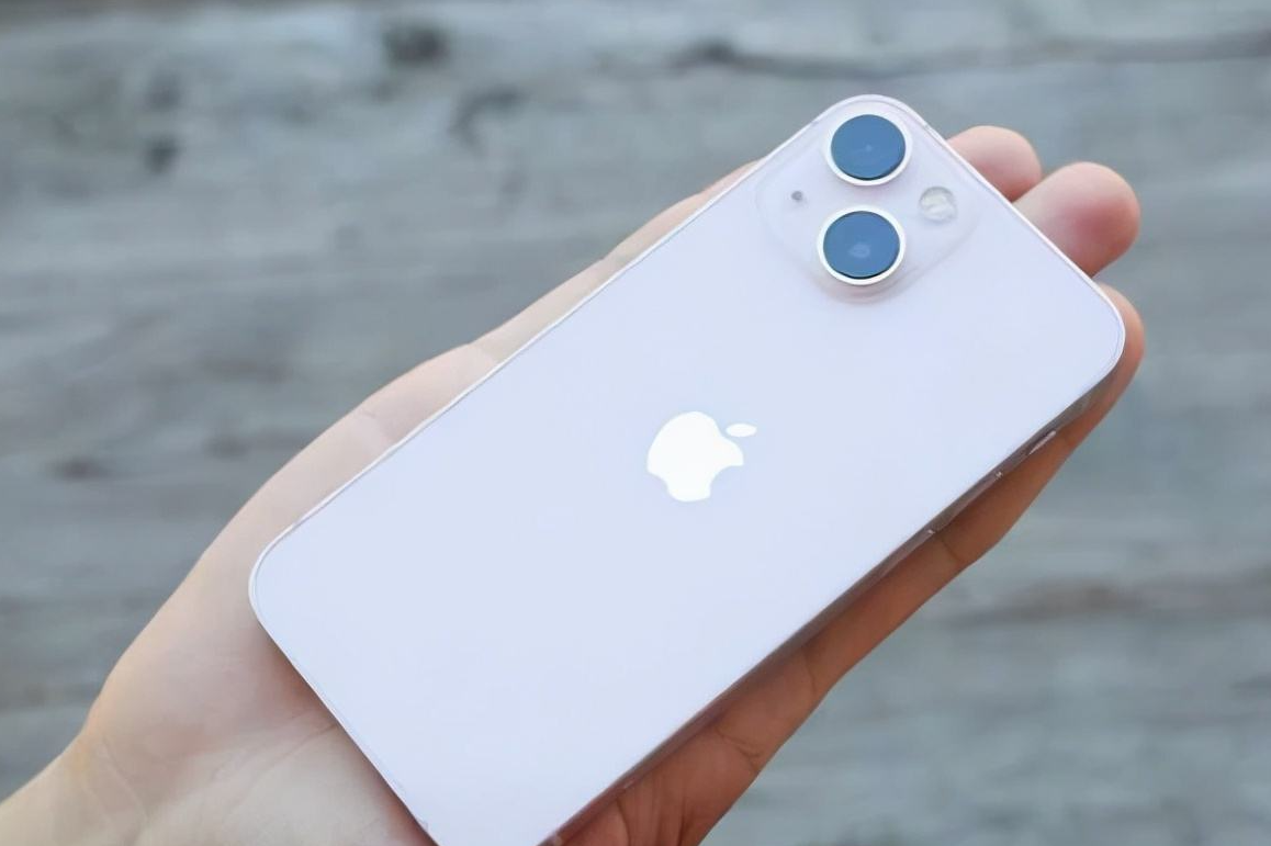 iphone13|iPhone13价格确认，部分版本价格新低，只因为对手步步紧逼？