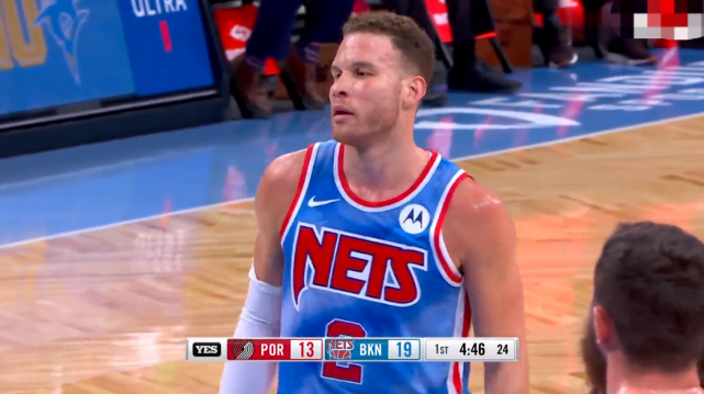 布雷克·格里芬|?單節(jié)25分！歐文火力全開，沙梅特被針對(duì)，格里芬6分無(wú)懼強(qiáng)硬內(nèi)線！