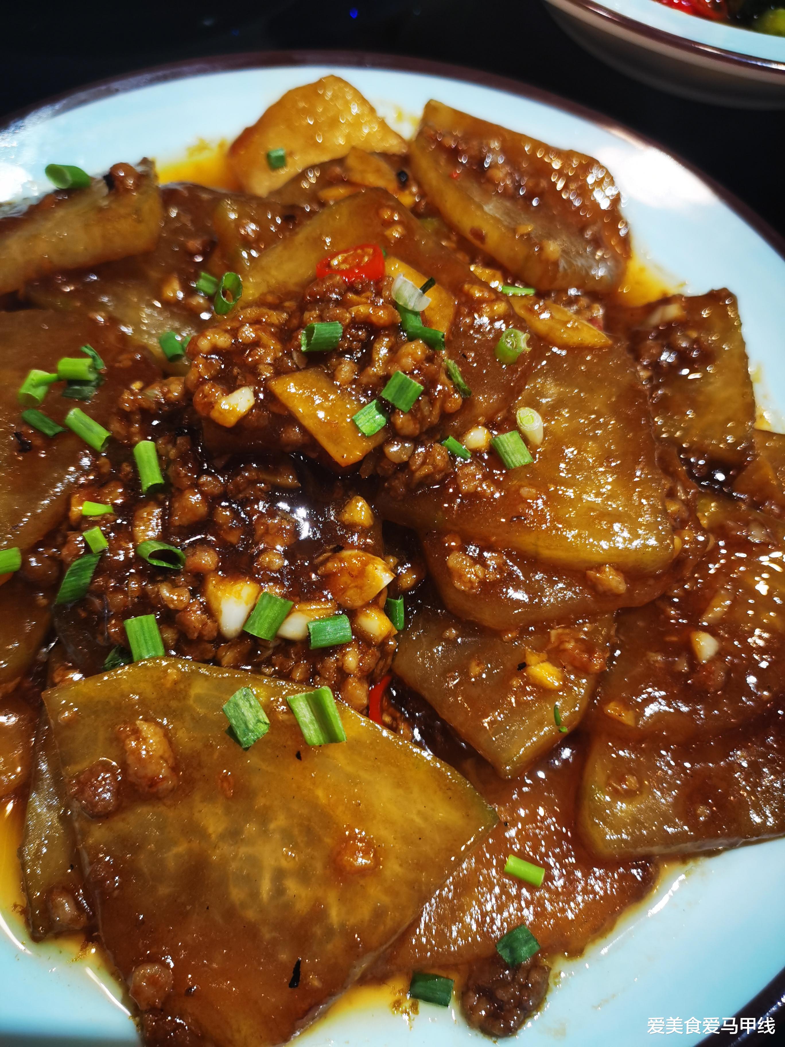 爱美食爱马甲线|时间真快，疫情持续两年，这两年，有多少餐厅支撑不下去了