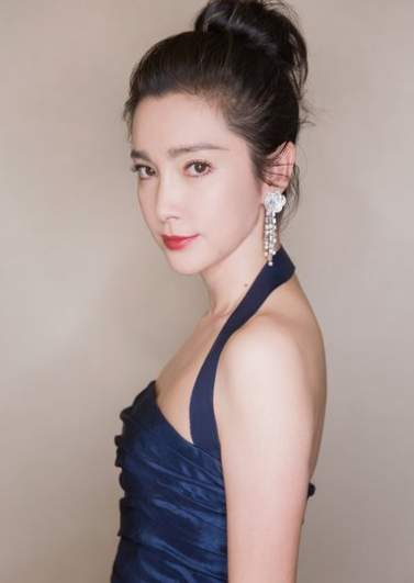 李冰冰|李冰冰：曾被失眠严重困扰，而今婚姻问题是父母的心病