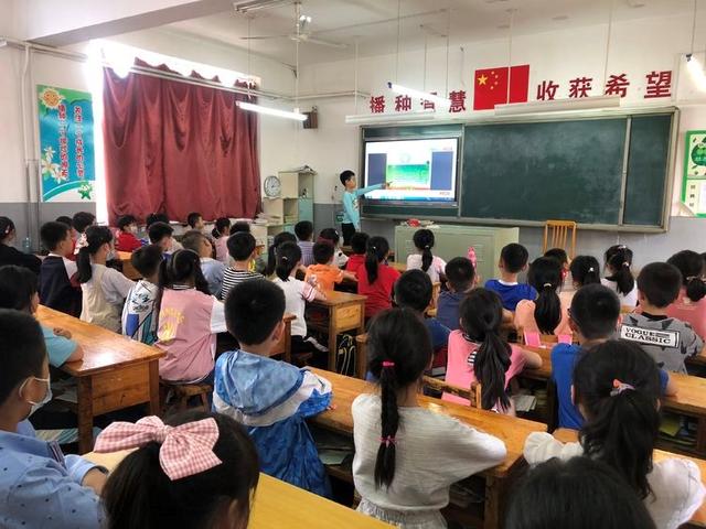 长城网 防震减灾 关爱生命——草场教育集团防震安全演练