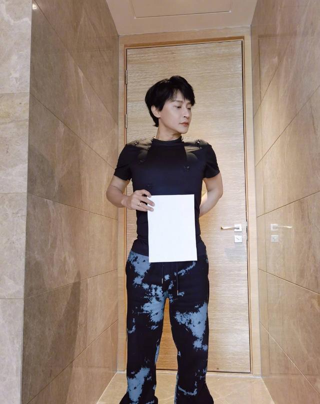 运动|“帅虎”陈志朋用9招提升新陈代谢,减掉10kg,练成「A4腰」