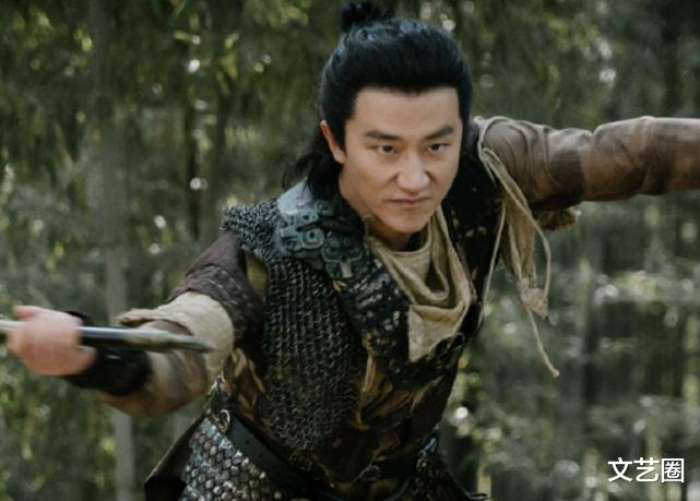 黄轩|《风起洛阳》黄轩为求真实寒冬潜入污水潭多次，拍至眼睛红肿很敬业